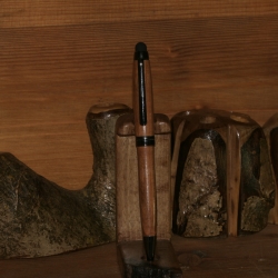 Kugelschreiber aus Zwetschge (Minenfarbe wählbar)