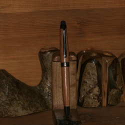 Kugelschreiber aus Eiche (Minenfarbe/Kappe wählbar)