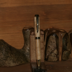 Kugelschreiber aus Eiche (Minenfarbe wählbar)