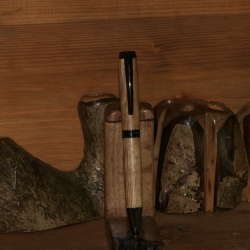 Kugelschreiber aus Eiche (Minenfarbe wählbar)
