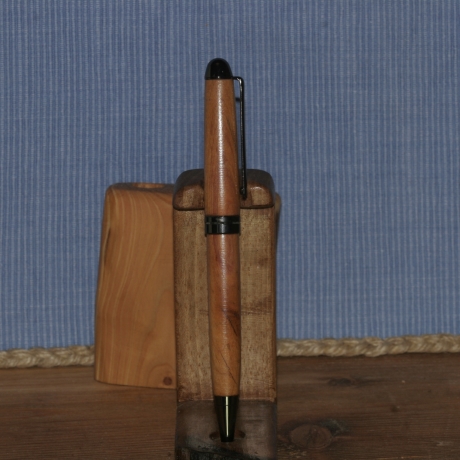 Kugelschreiber aus Zwetschge (Minenfarbe wählbar/Enkappe)