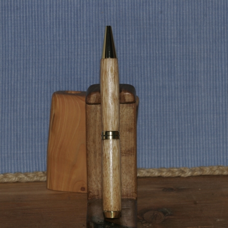 Kugelschreiber aus Eiche (Minenfarbe wählbar)