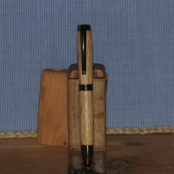 Kugelschreiber aus Eiche (Minenfarbe wählbar)