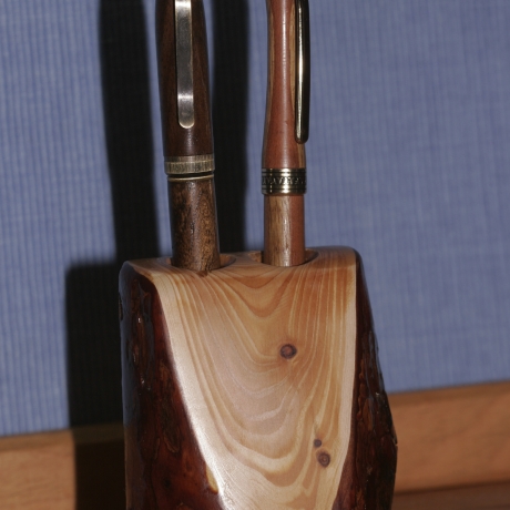 Stiftehalter aus Lärche