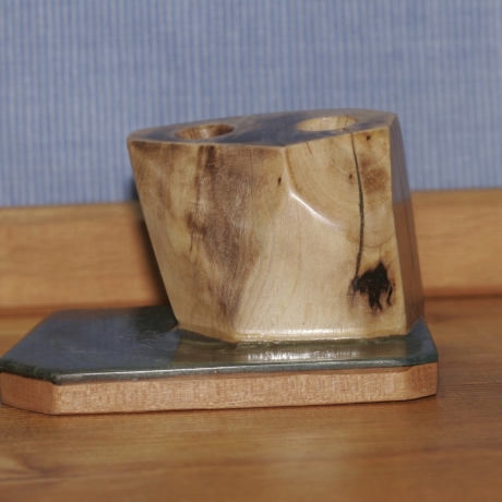 Stiftehalter aus Walnuss/Teak/Epoxy