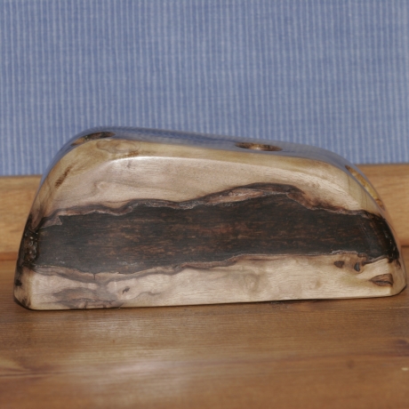Stiftehalter aus Walnuss