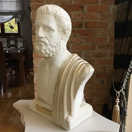 Schöne Büste des Hippokrates. 31 cm.