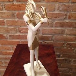 Figur der ägyptischen Gott Thot. 29 cm.