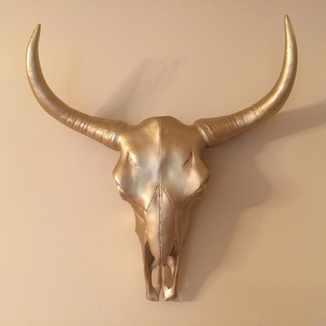 Schöne Wanddekoration - Büffelschädel. 63 cm.