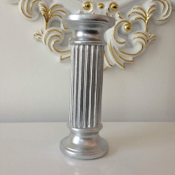 Kleine griechische Säule. 25 cm.