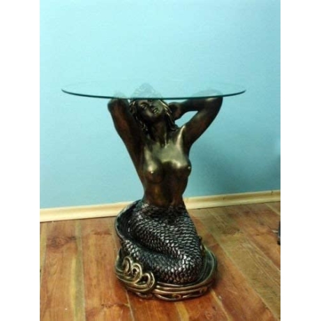Wunderschöner Tisch, sitzende Meerjungfrau. 56 cm.
