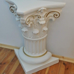 Wunderschöne, griechische Wandkolumne. 77 cm.