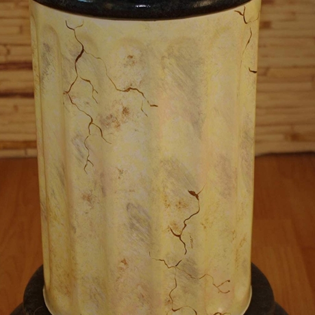 Wunderschön bemalte griechische Säule. 61 cm.