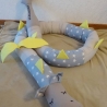 Bettschlange Drache, Puckschnecke, Bettrolle, Wickeltischrolle