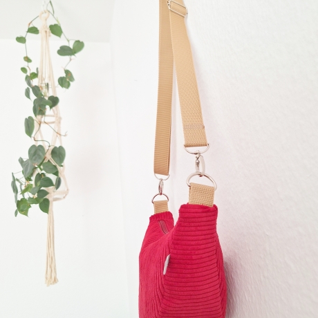 Moonbag Cord Rot Kirschen - deine neue Lieblingstasche