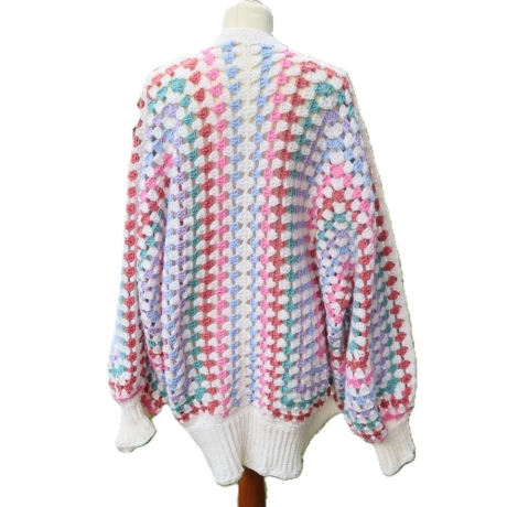 Strickjacke Cardigan gehäkelt große Größe warme Jacke Strickmode