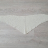 Weiches, kleines Stricktuch mit 10% Kaschmiranteil, Handgestrickt