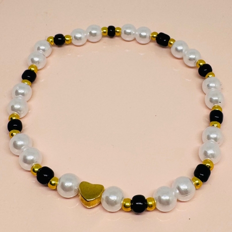 Perlenarmband mit Herz | Handgemachtes Armband Perlenschmuck 