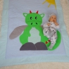 Krabbeldecke großer grüner Drache, Kuscheldecke, Tagesdecke,
