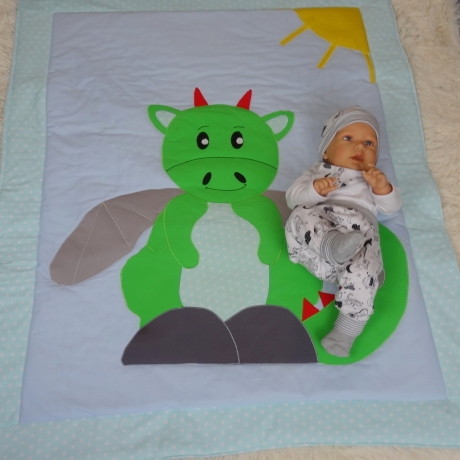 Krabbeldecke großer Drache,Patchwork, Kuscheldecke, Tagesdecke,
