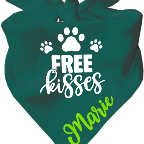 Dreieckstuch Hundehalstuch FREE KISSES personalisiert mit Name