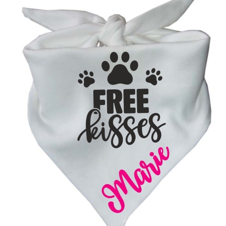 Dreieckstuch Hundehalstuch FREE KISSES personalisiert mit Name