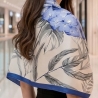 Damen Designertuch Seide, blau-weiß Blumen, 90x90, neu