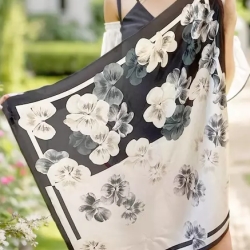 Designer-Schal Blumen, Seide, neu, 70 x 70 cm