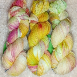 handgefärbte Wolle, Sockenwolle mit Merino, Wolle, Merinowolle