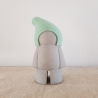 HausZwerg handgegossen Beton Skulptur / Wollfilz Mütze mint 28cm