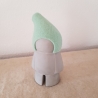 HausZwerg handgegossen Beton Skulptur / Wollfilz Mütze mint 28cm