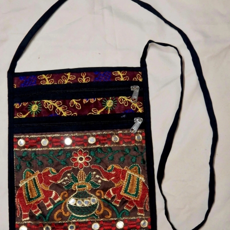 Handgearbeitete Damenschultertasche - Baumwolle mit Stickerei