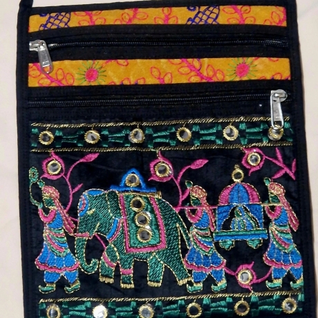 Handgearbeitete Damenschultertasche - Baumwolle mit Stickerei