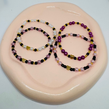 Perlenarmband mit Herz | Handgemachtes Armband Perlenschmuck 