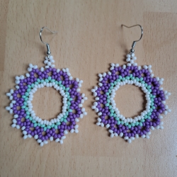 Huichol Ohrringe aus Perlen, crem/lila/grün, Unikat,Handarbeit