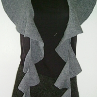 Kragenschal handgefertigt Walkloden 100% Wolle grau