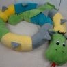 Bettschlange Drache, Puckschnecke, Bettrolle, Wickeltischrolle