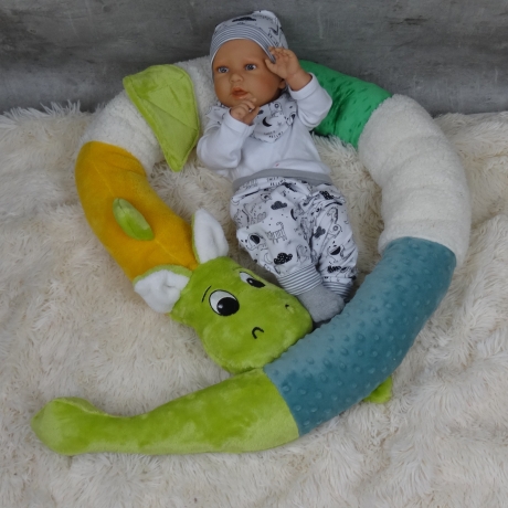 Bettschlange Drache, Puckschnecke, Bettrolle, Wickeltischrolle
