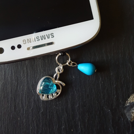 Staubschutz Apfel-Anhänger matt blau Strass