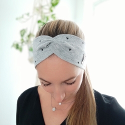 Haarband Stirnband Hellgrau mit Herzen Handmade Limitiert Haarband Stirnband Hellgrau mit Herzen Handmade Limitiert