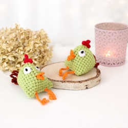 Gehäkelte Hühner – Osterdeko zum Aufhängen 2er Set