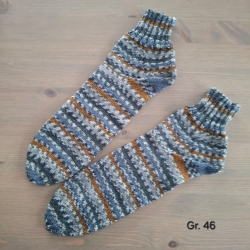 Sneakersocken Gr. 46 handgestrickt Stricksocken Wollsocken