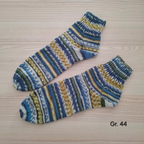 Stricksocken Gr. 44 handgestrickt Sneakersocken Schurwolle 