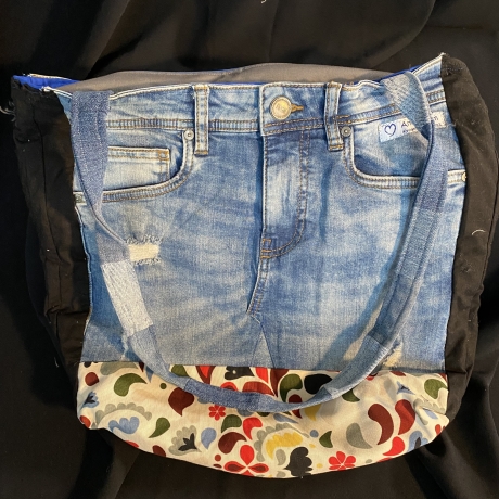 Einzigartige Handtasche aus Jeans ( upcycling)