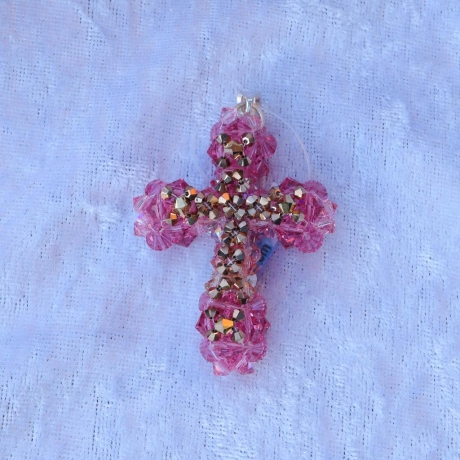925er Kreuz aus 156 Swarovski® Xilions rosa