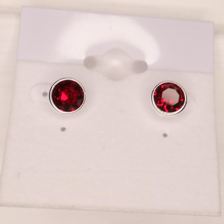 925er Ohrstecker mit Swarovski® Xirius 8mm scarlet