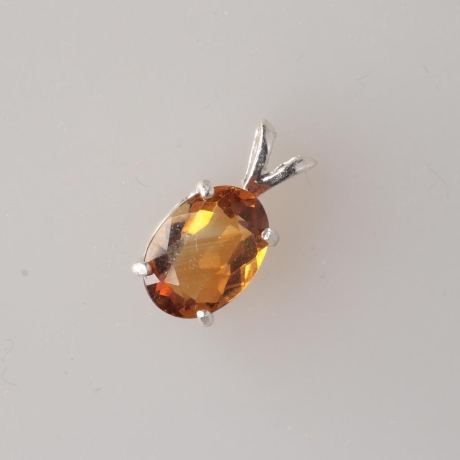 925er Anhänger mit facettiertem Hessonit Granat oval gefasst