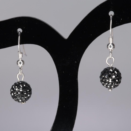 925er Ohrringe mit Swarovski® Pave Ball jet hematite 8mm