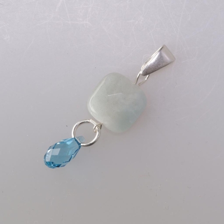 925er Anhänger mit facettiertem Aquamarin Quadrat und facettierte