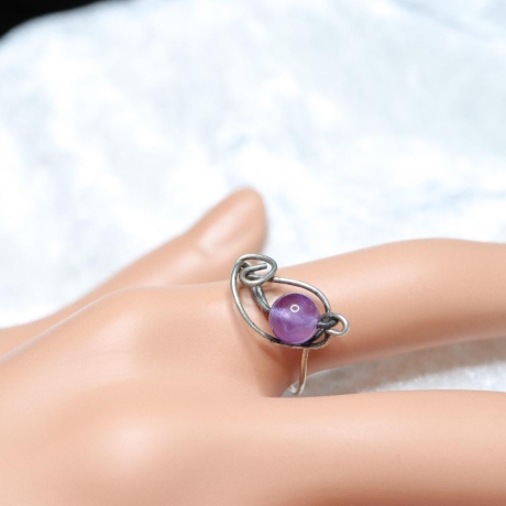 Handmade Sterlingsilber-Ring mit Amethyst-Perle